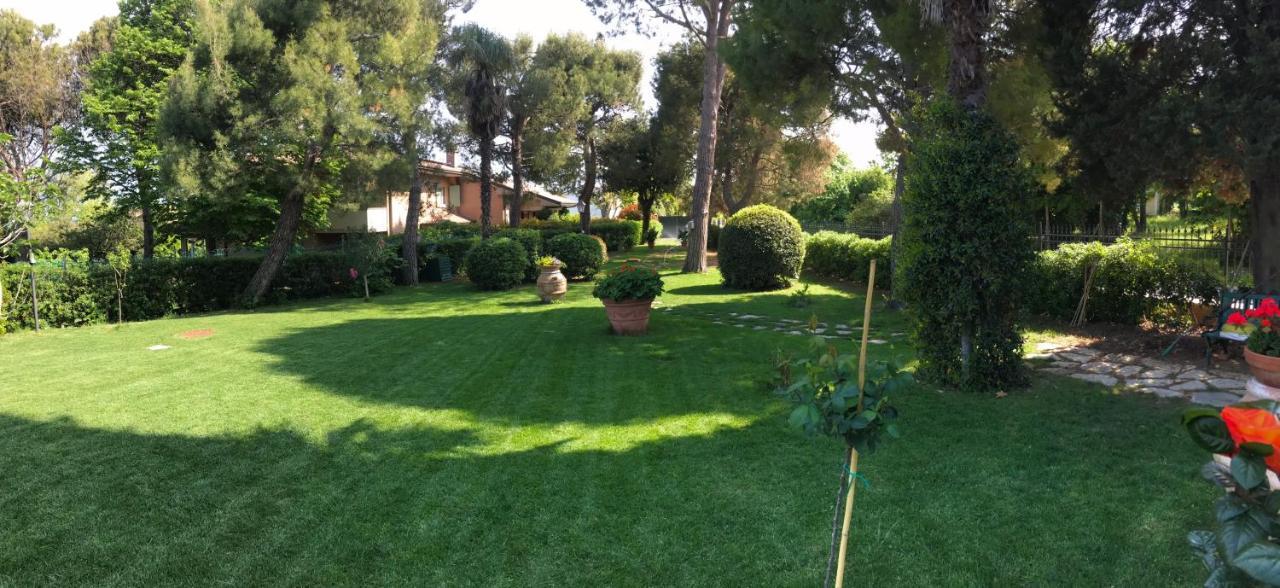 Ilpoggetto Bed&Breakfast Civitanova Marche Exterior foto